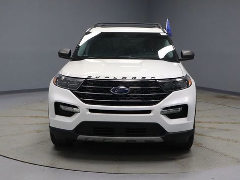Certified 2020 Ford Explorer XLT w/ Equipment Group 202A image 6
