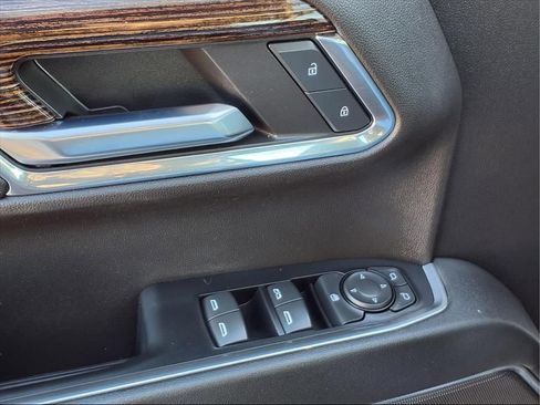 Used 2023 GMC Sierra 1500 SLE image 19