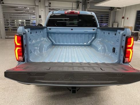 New 2026 Chevrolet Colorado Z71 w/ Technology Package AWD/4WD image 7