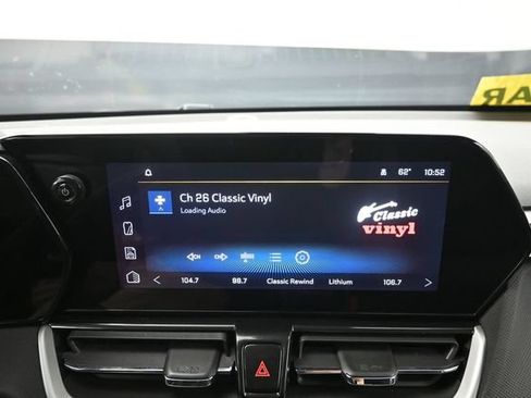 Used 2025 Chevrolet TrailBlazer LT w/ Driver Confidence Package AWD/4WD image 24
