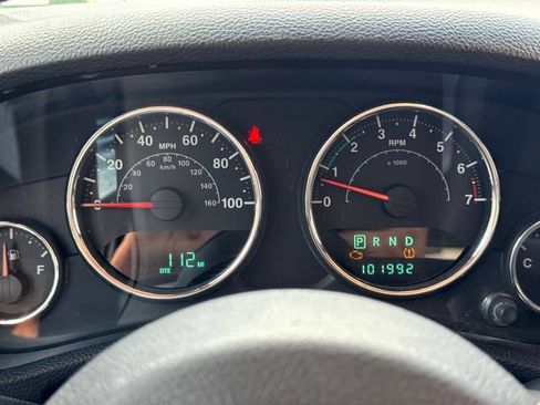 Used 2013 Jeep Wrangler Unlimited Sahara w/ Trailer Tow Group AWD/4WD image 14