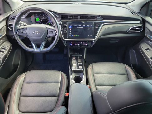 Used 2023 Chevrolet Bolt EUV LT w/ Convenience Package image 15