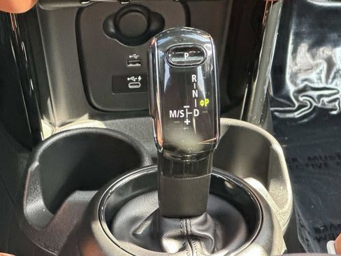 Used 2022 MINI Cooper S image 14