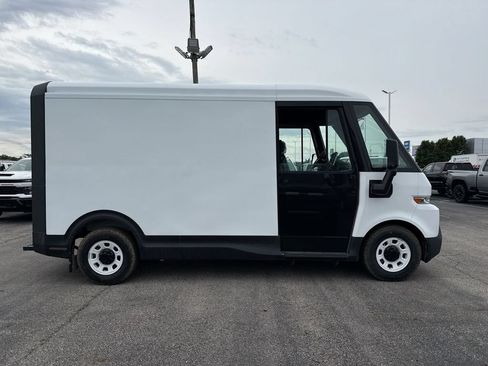 Used 2024 Chevrolet Brightdrop 400 w/ Commercial Equipment Package AWD/4WD image 6