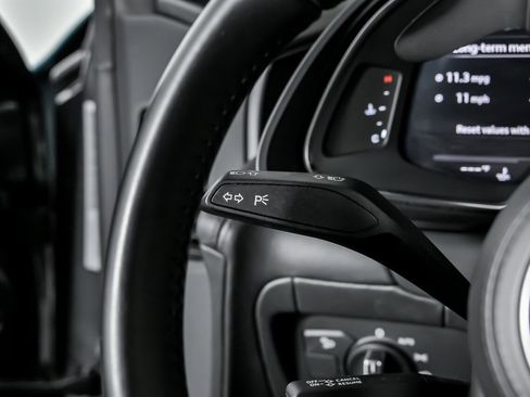 Used 2017 Audi R8 V10 image 30