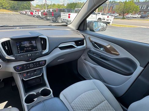 Used 2018 GMC Terrain SLE w/ Driver Convenience Package image 22