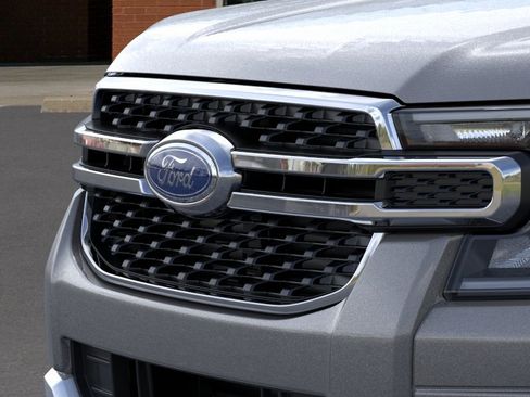New 2025 Ford Ranger XLT w/ Equipment Group 301A High AWD/4WD image 17