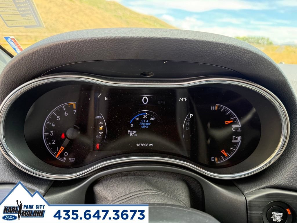 Used 2020 Jeep Grand Cherokee Altitude AWD/4WD image 17