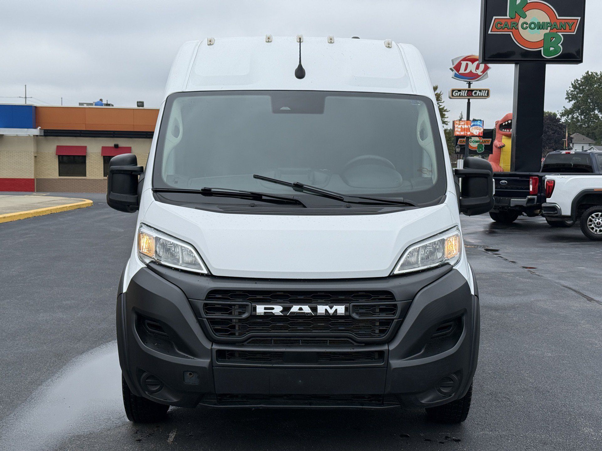 Used 2023 RAM ProMaster 2500 FWD image 2