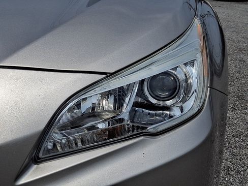 Used 2017 Subaru Legacy 2.5i w/ Alloy Wheel Package AWD/4WD image 10