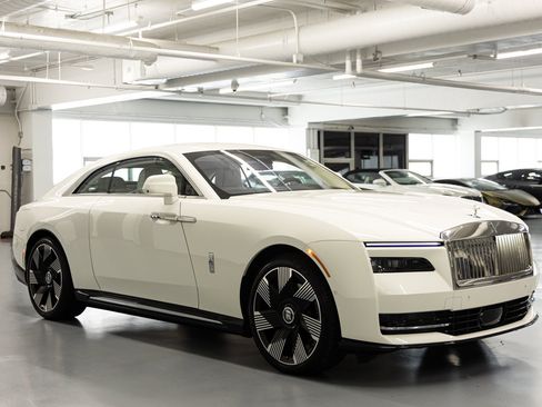 Certified 2024 Rolls-Royce Spectre w/ Spectre Launch Package AWD/4WD image 8