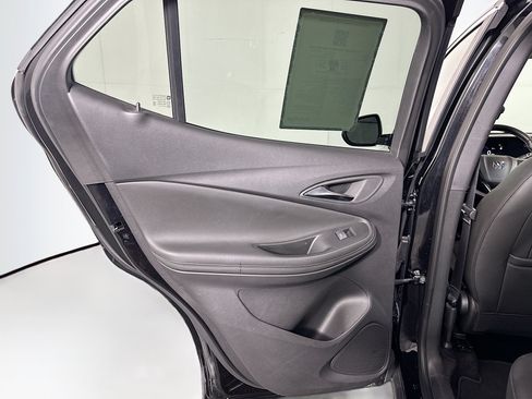 Used 2025 Buick Encore GX Preferred AWD/4WD image 26