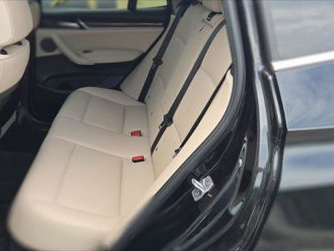 Used 2017 BMW X3 sDrive28i image 16