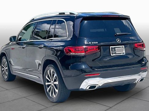 Used 2021 Mercedes-Benz GLB 250 image 11