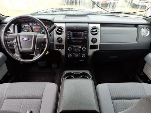 Used 2013 Ford F150 XLT w/ XLT Chrome Pkg image 8