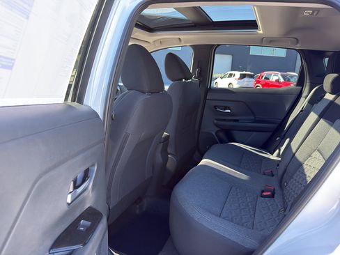 New 2026 Nissan Kicks SV w/ SV Premium Package image 30