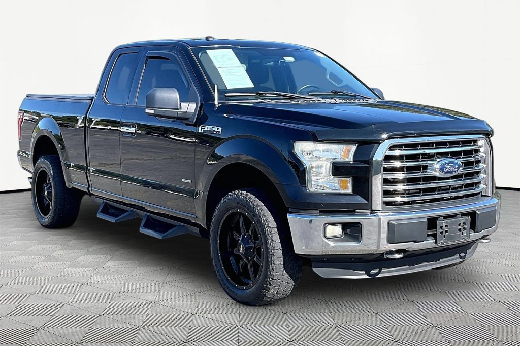 Used 2016 Ford F150 XLT w/ Equipment Group 302A Luxury AWD/4WD image 3