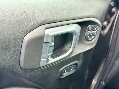 Used 2023 Jeep Wrangler Unlimited Rubicon 4xe image 19