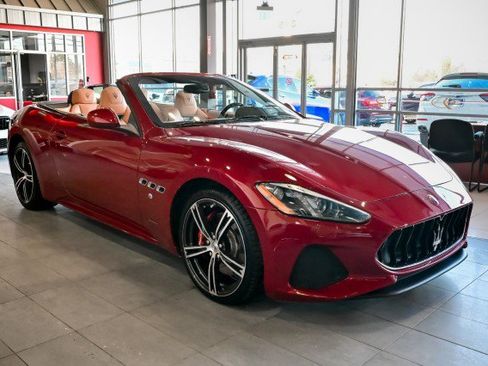 Used 2018 Maserati GranTurismo Convertible image 4