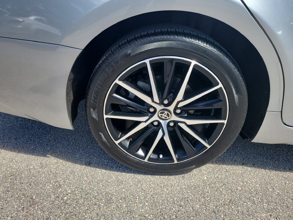 Used 2024 Toyota Camry SE FWD image 30