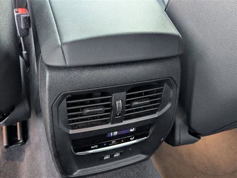 Used 2021 BMW 440i xDrive Coupe w/ Premium Package image 18