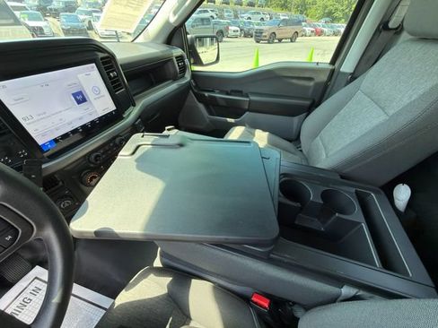 Used 2025 Ford F150 XL w/ Equipment Group 103A High AWD/4WD image 18