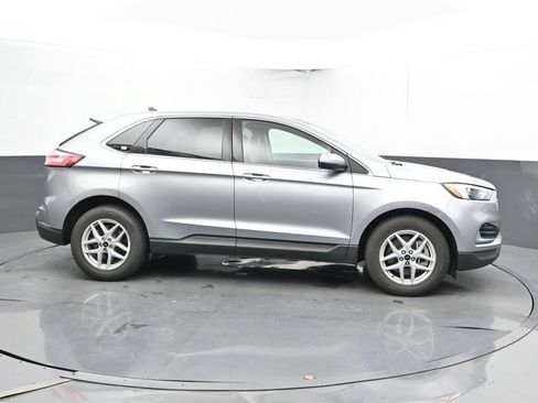 Used 2024 Ford Edge SEL AWD/4WD image 4