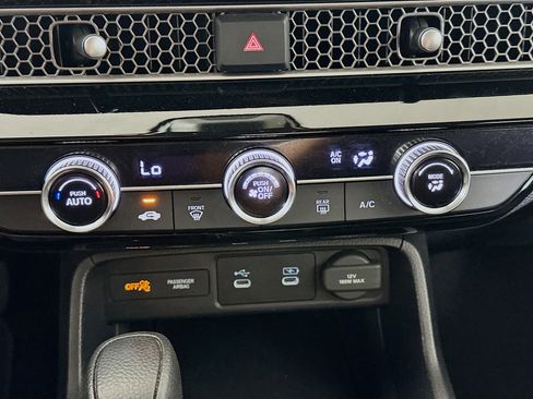 Used 2025 Honda Civic LX image 22