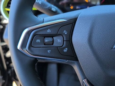 New 2026 Chevrolet Trax ACTIV w/ Sunroof Package image 16