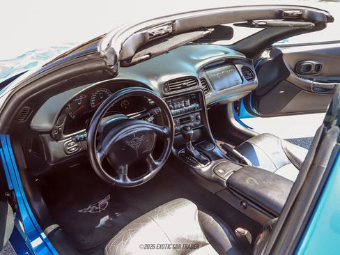 Used 1998 Chevrolet Corvette Coupe w/ Roof Pkg RWD image 48