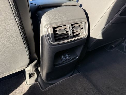 Used 2021 Honda CR-V Touring image 31