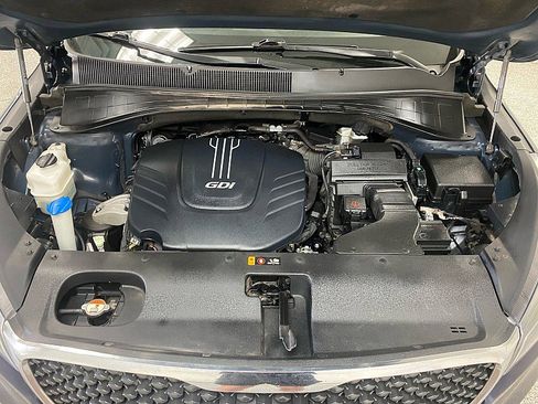 Used 2018 Kia Sorento LX image 15