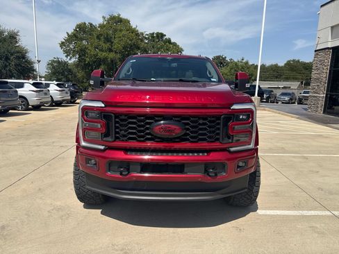 Used 2025 Ford F450 Platinum w/ Platinum Plus Package AWD/4WD image 2