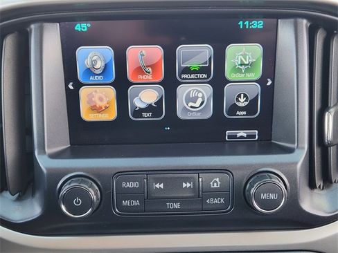 Used 2017 Chevrolet Colorado LT w/ Luxury Package, Chrome image 18