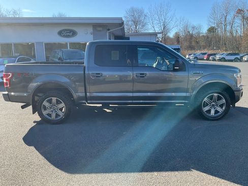 Used 2018 Ford F150 XLT w/ Equipment Group 302A Luxury image 2