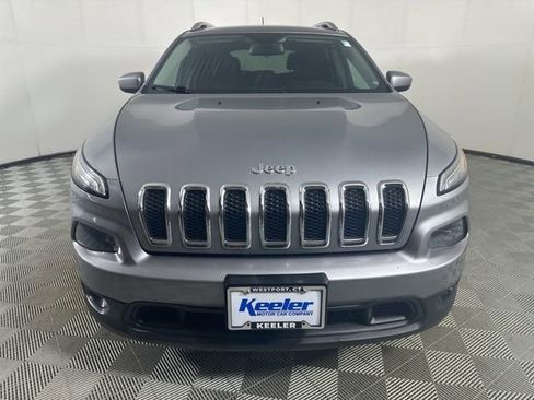 Used 2016 Jeep Cherokee Latitude image 5