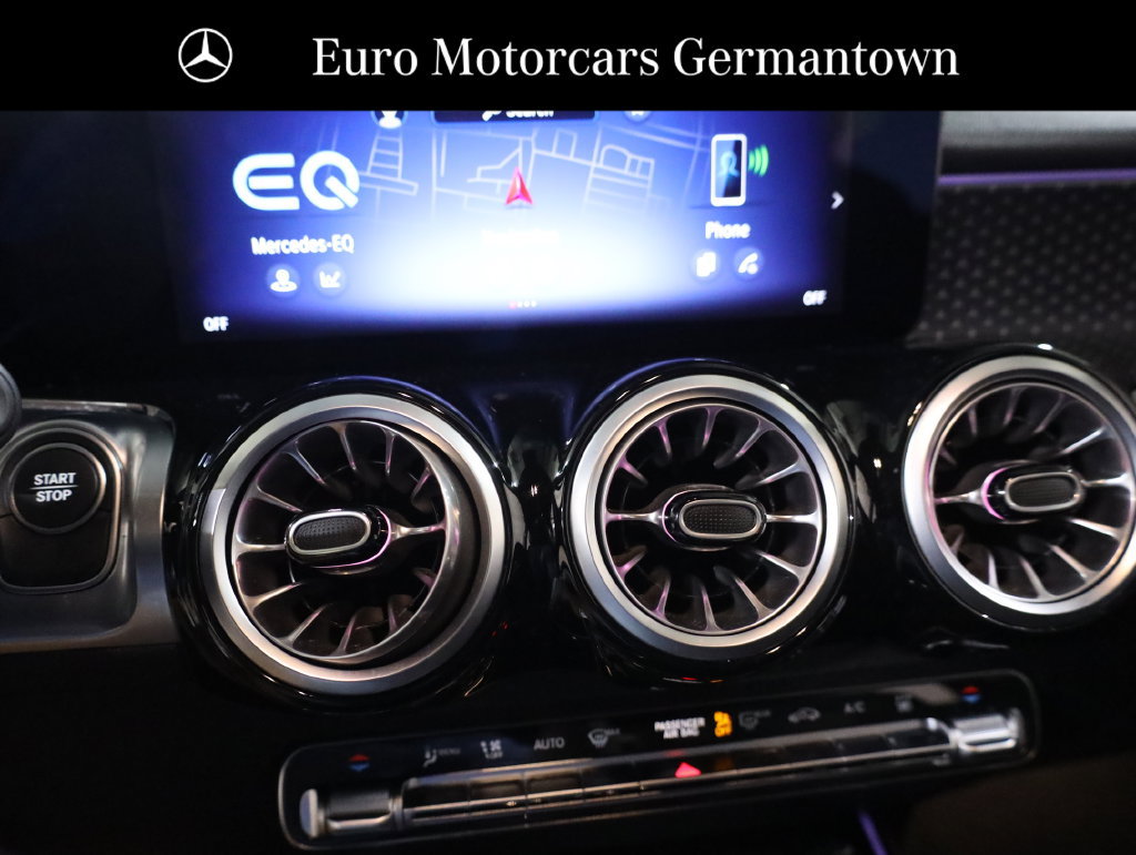 Used 2024 Mercedes-Benz EQB 300 4MATIC image 59