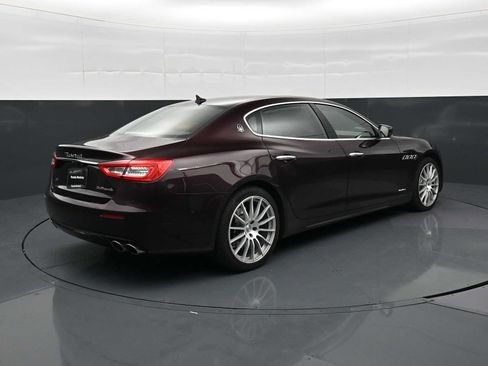 Used 2018 Maserati Quattroporte S GranLusso RWD image 25