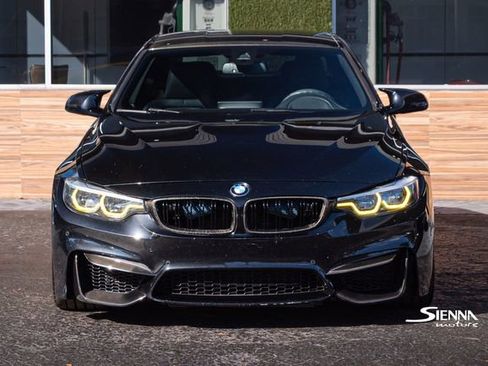 Used 2018 BMW M4 Coupe image 8