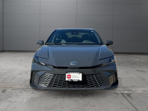 Certified 2025 Toyota Camry SE FWD image 8