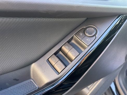 New 2026 Chevrolet Equinox LT w/ Convenience Package II image 27