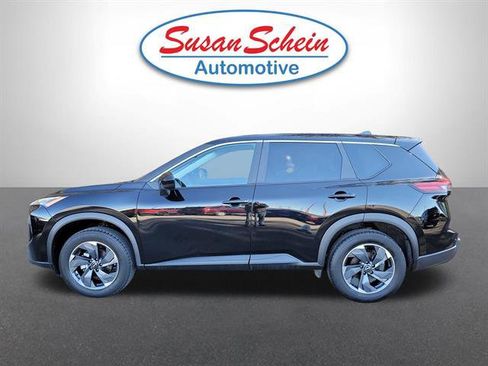 Used 2024 Nissan Rogue SV image 20