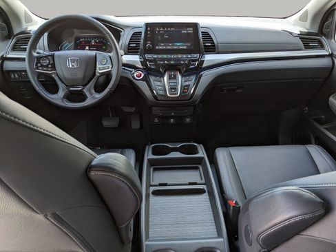 Used 2022 Honda Odyssey Touring image 13