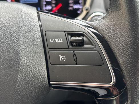 Used 2018 Mitsubishi Eclipse Cross SE AWD/4WD image 19
