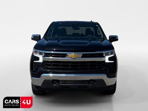 Used 2023 Chevrolet Silverado 1500 LT AWD/4WD image 2