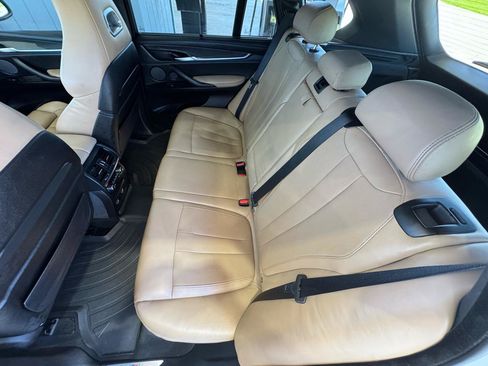 Used 2016 BMW X5 M AWD/4WD image 20