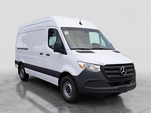 New 2026 Mercedes-Benz Sprinter 144 Cargo image 3