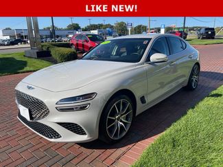 Used 2025 Genesis G70 2.5T image 1