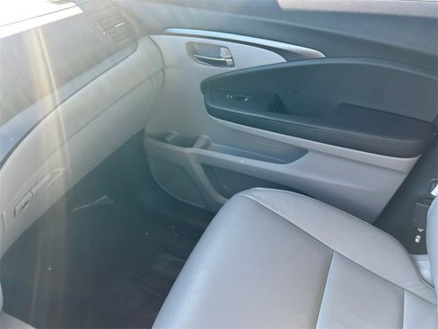 Used 2022 Honda Pilot Special Edition image 21