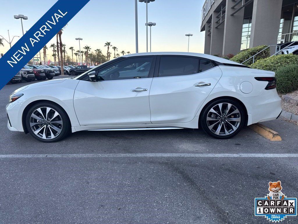 Used 2023 Nissan Maxima Platinum w/ Sport Mat Group FWD image 2